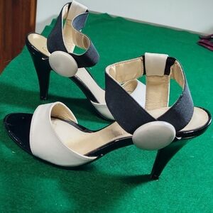 Madeline Brand Dressy Heel Shoes, Sz. 8.5